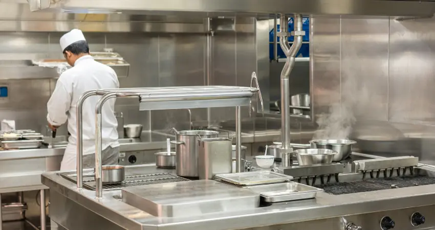 4 Smart Ways to Optimize Your Commercial Kitchen for Maximum Profit