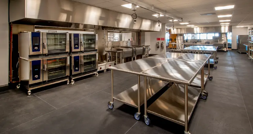 how-ghost-cloud-kitchens-changing-equipment-needs